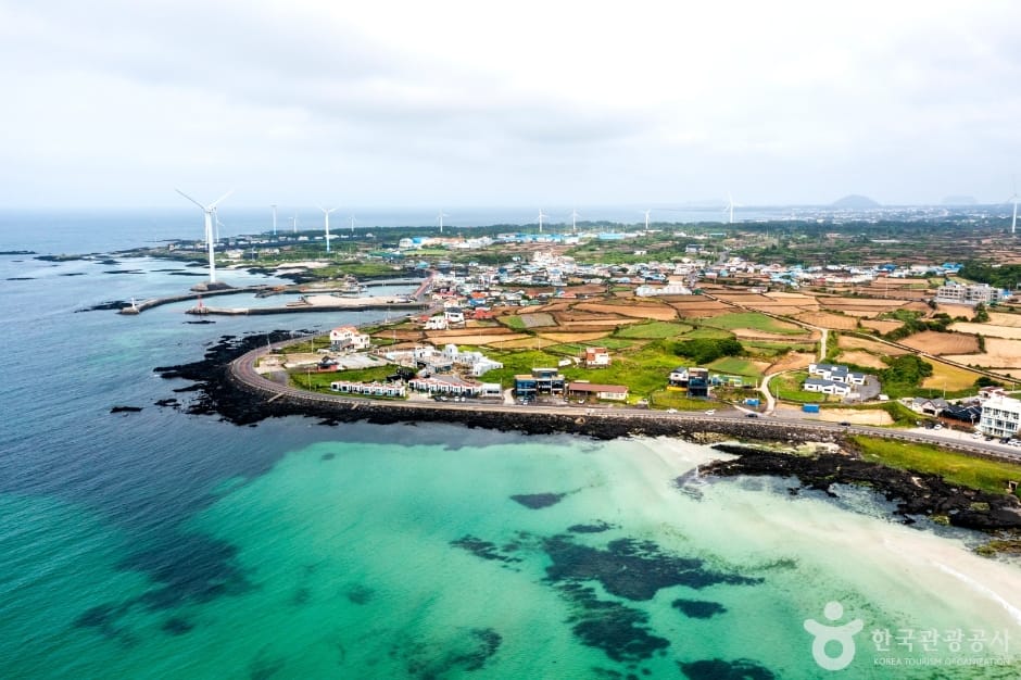 Woljeongri Beach – Twenty-Five Twenty-One (2022)